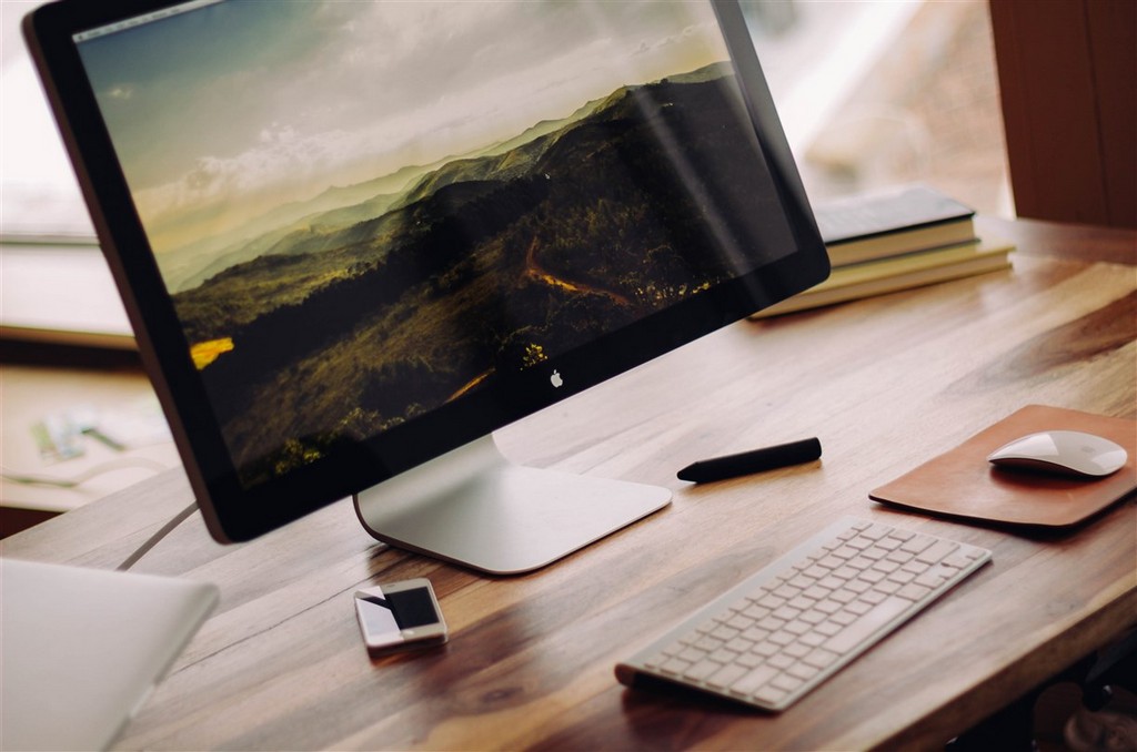 Mac Computer 4