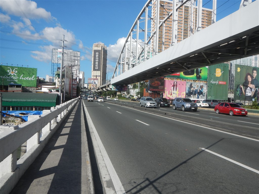 Makati Mandaluyong Bridge