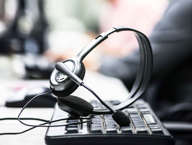 headset and keyboard 6