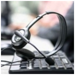 headset and keyboard 5