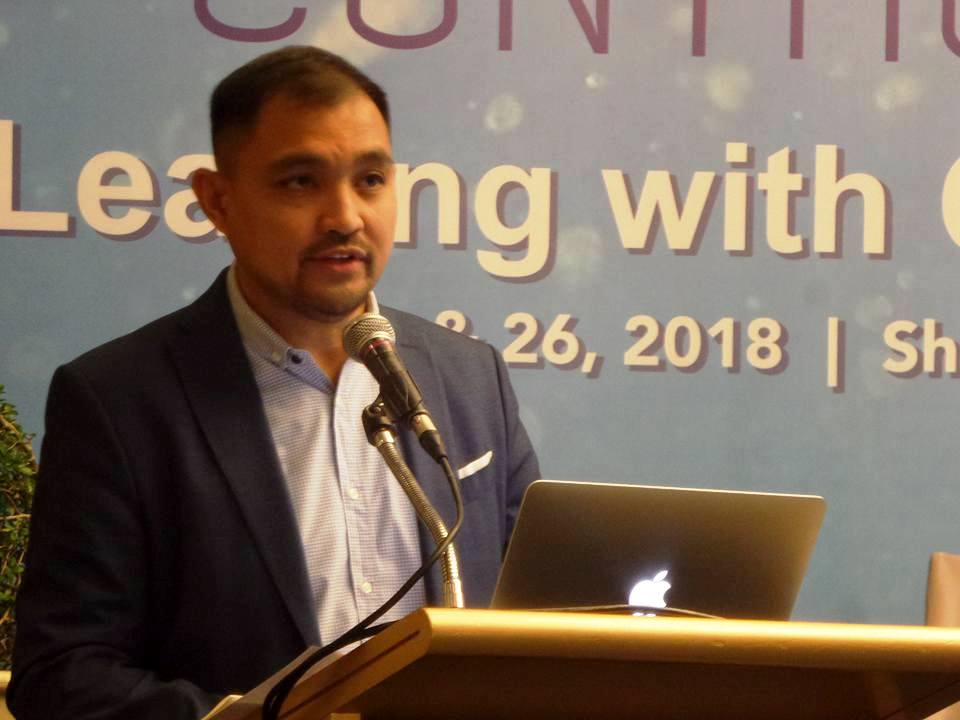 speaker presenting