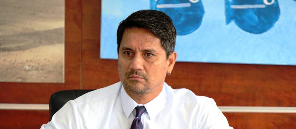 Richard Gomez