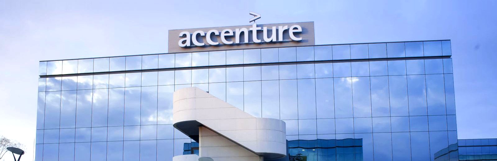 Accenture forecasts shortfall in 2nd quarter revenues
