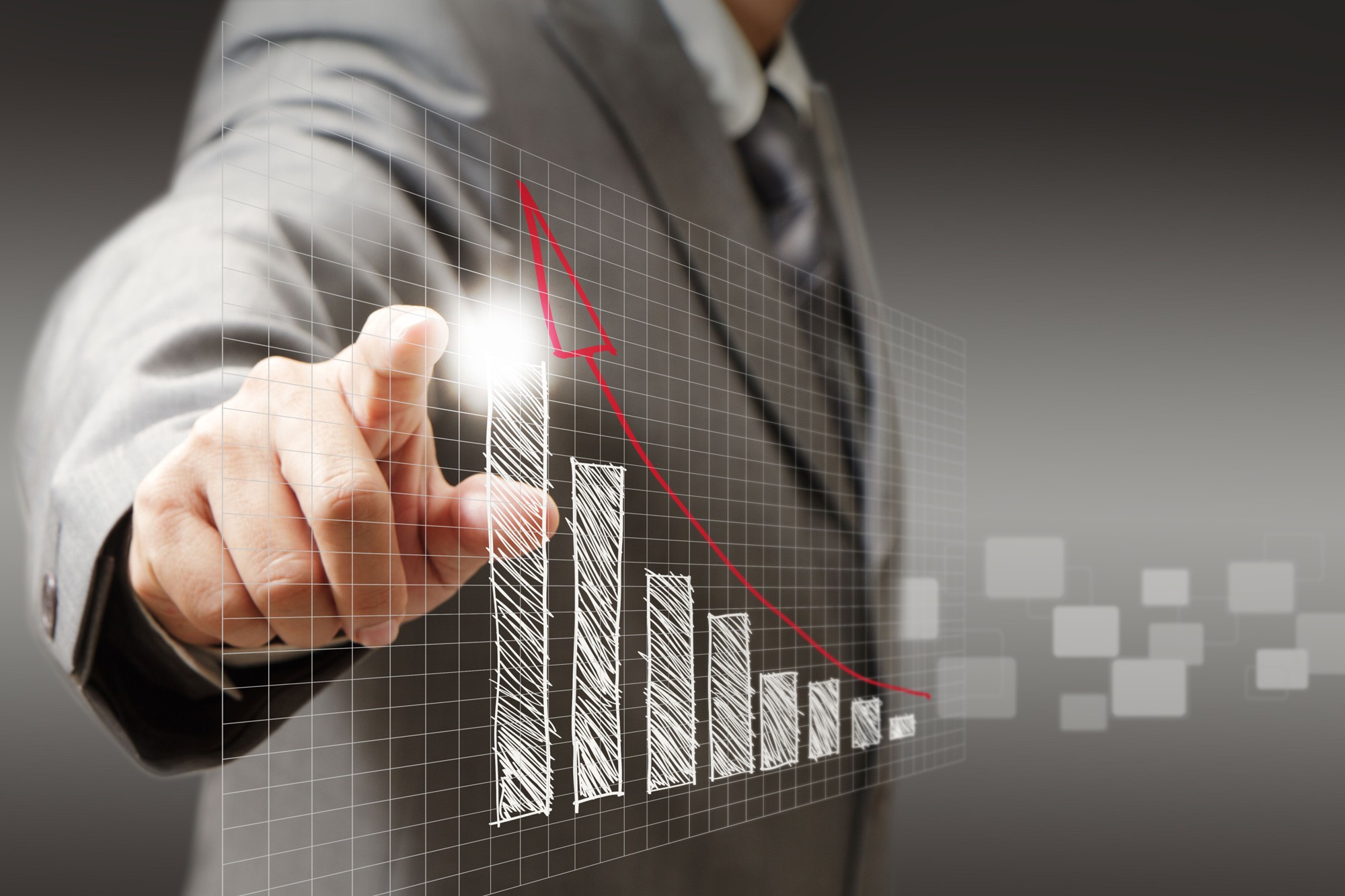 Global services revenue hits USD1tr