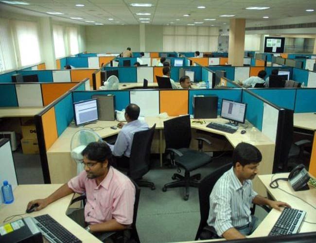TCS, Infosys increase manpower in fiscal year 2019
