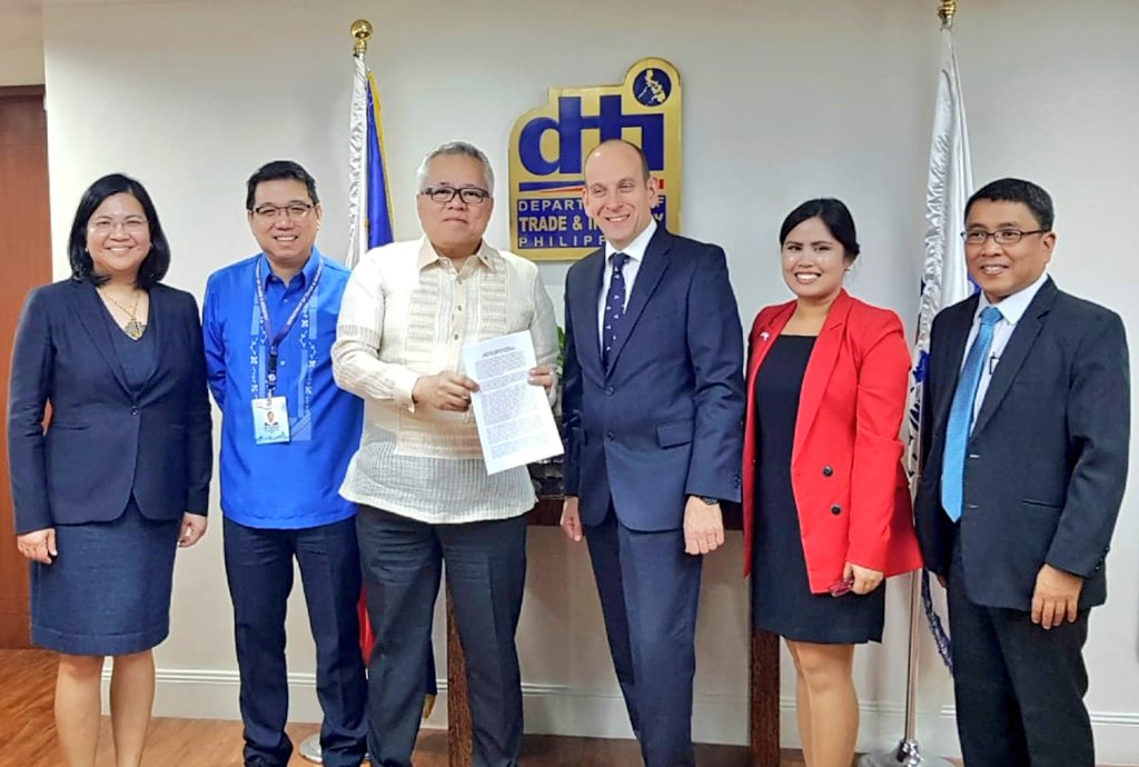UK, PH ink plan for deeper ICT, economic ties