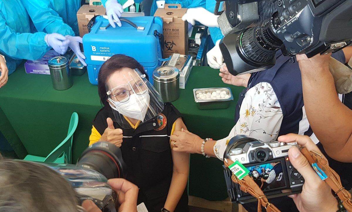 PH seeks to finish HCW vaccinations in May, start on other sectors next month
