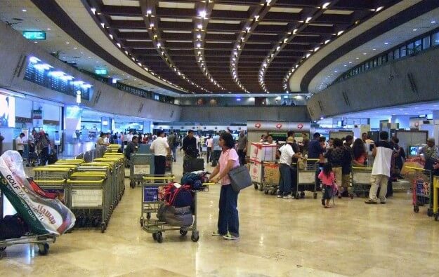 Foreign entry ban eased starting May 1
