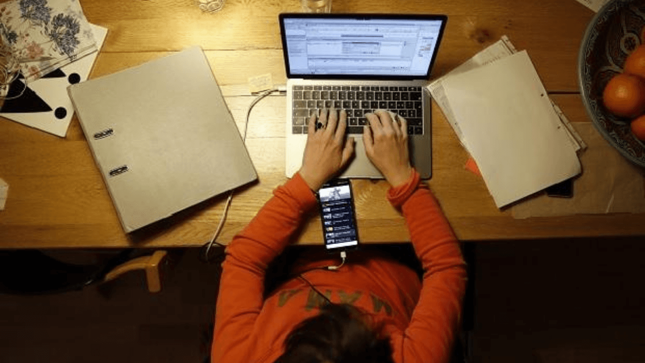 Indian job seekers prefer permanent WFH jobs — Naukri