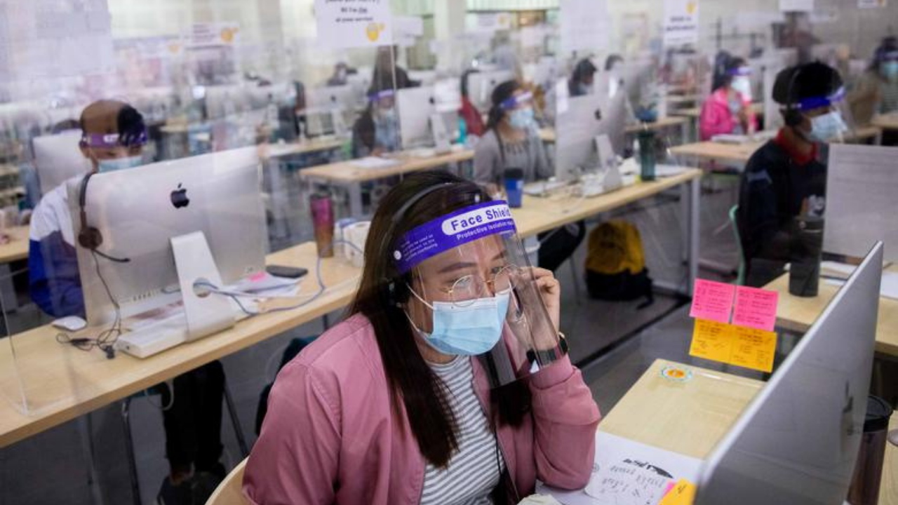 Akbayan seeks benefits, subsidies for returning BPO employees