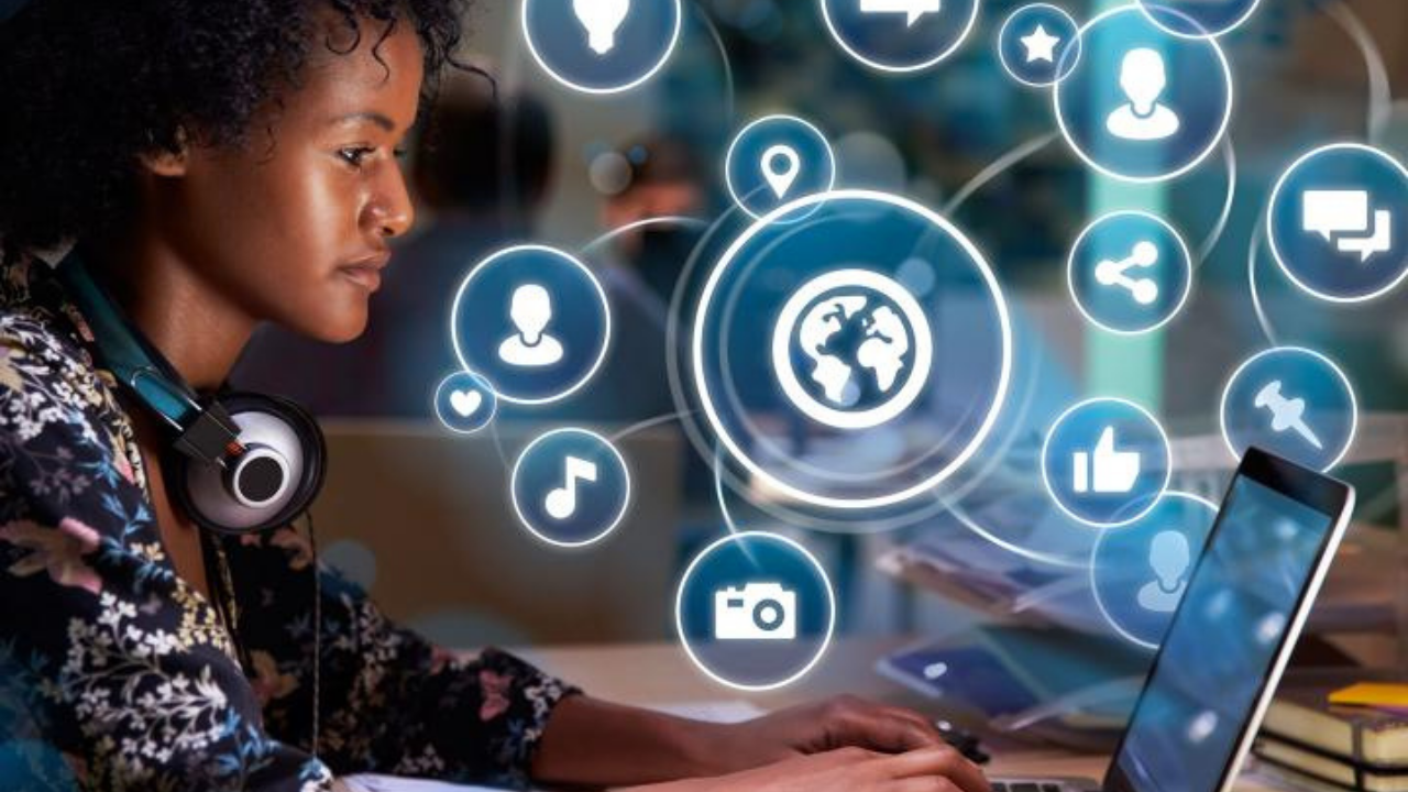 Digital skills prerequisite for employment in NZ