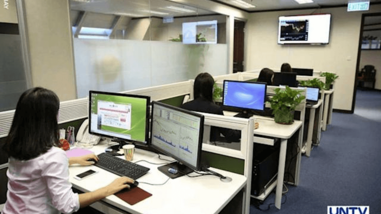 Gov’t employees are now afforded a flexible working scheme