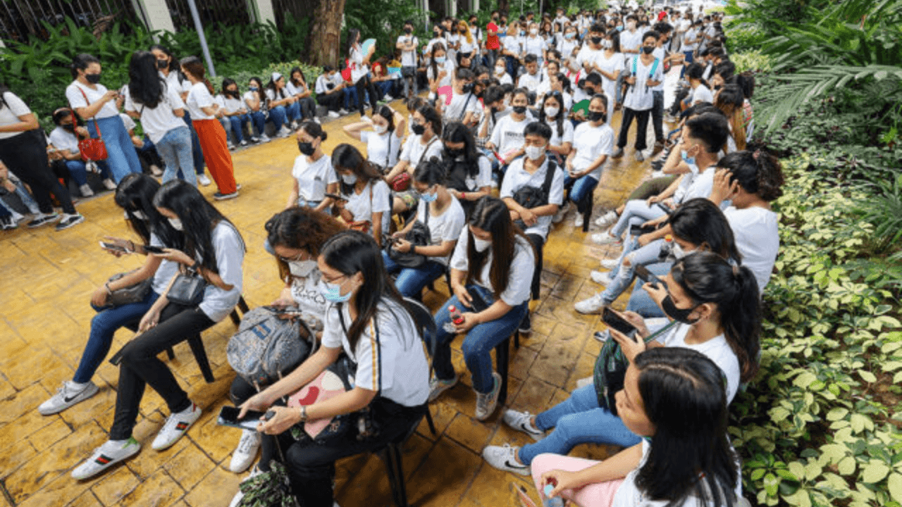 Filipino job seekers prioritize workplace diversity, inclusivity over salary
