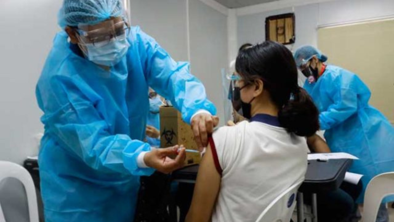 PH COVID-19 infections up 33%