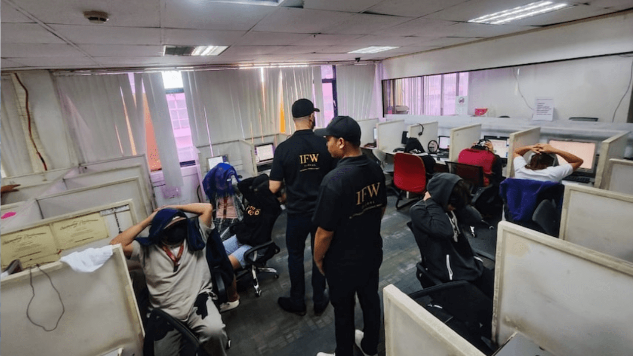 PH call center raided for scamming Australians