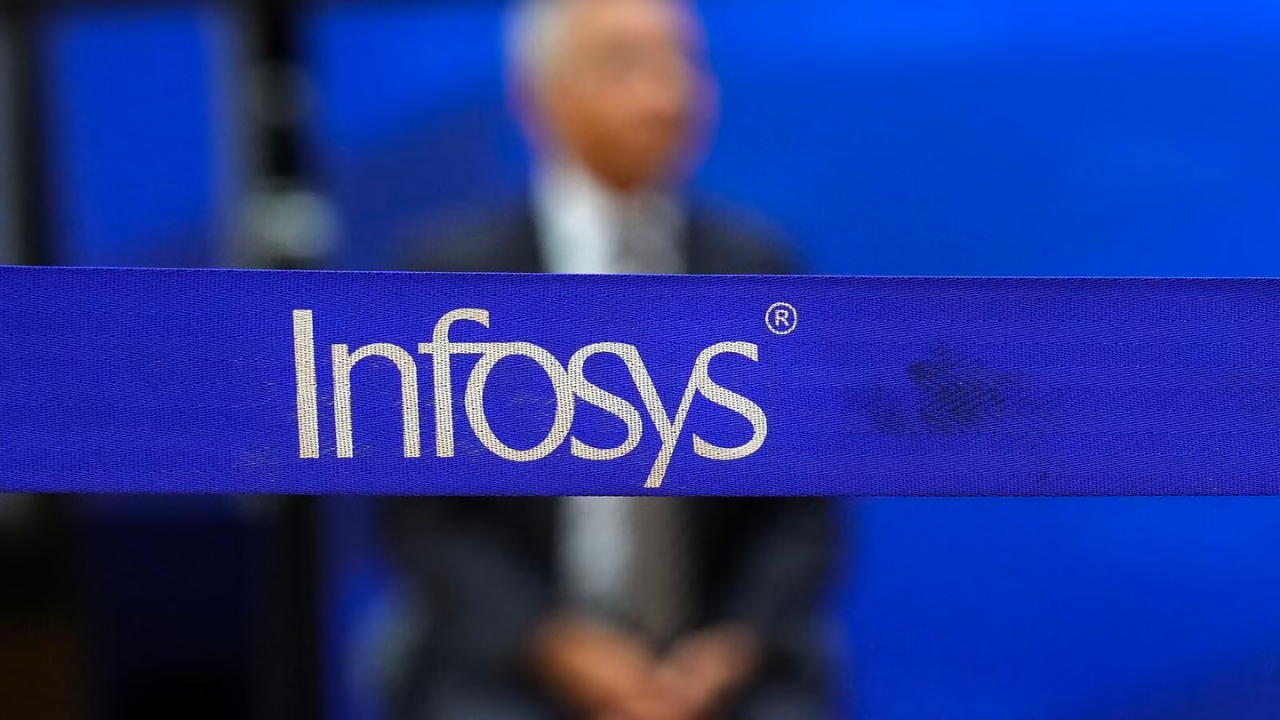 Infosys probed over tainted contracts