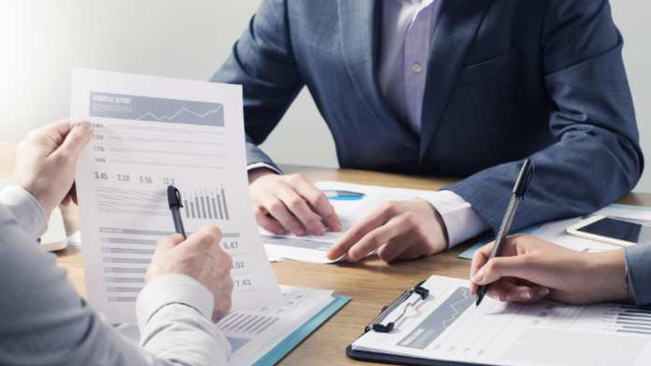 Atento to delist from NYSE amid financial restructuring