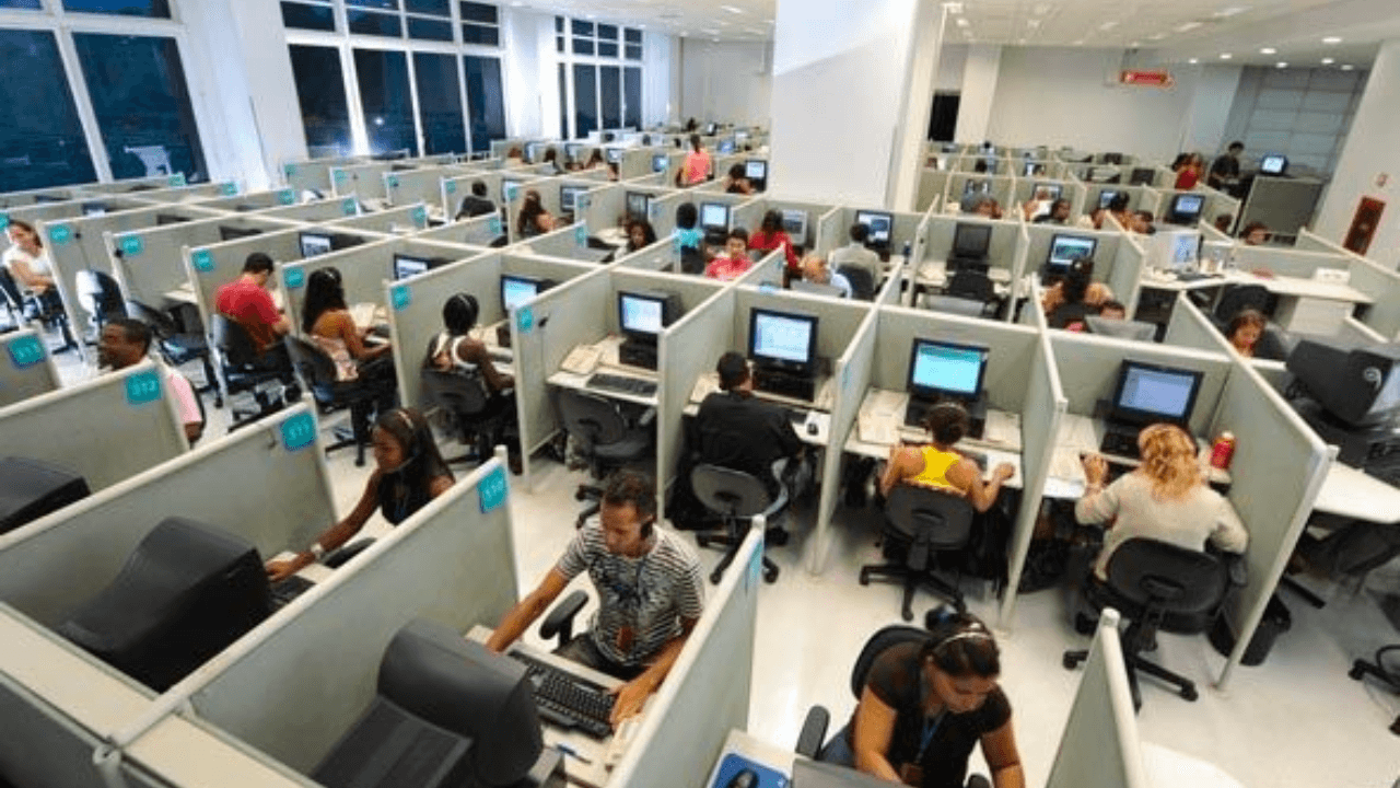 Dutch call centers pay hike