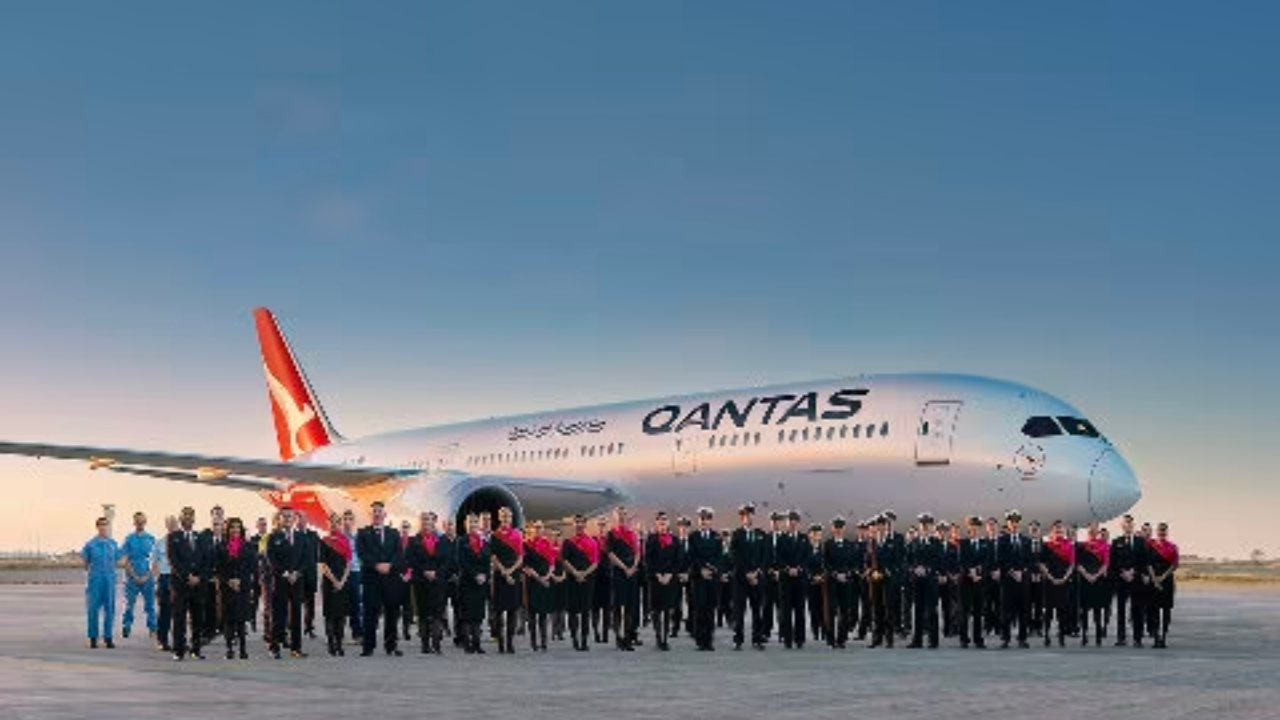 Qantas call center service upgrades
