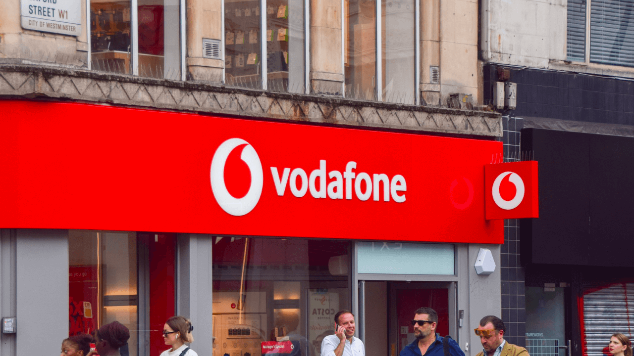 Vodafone outsources customer support