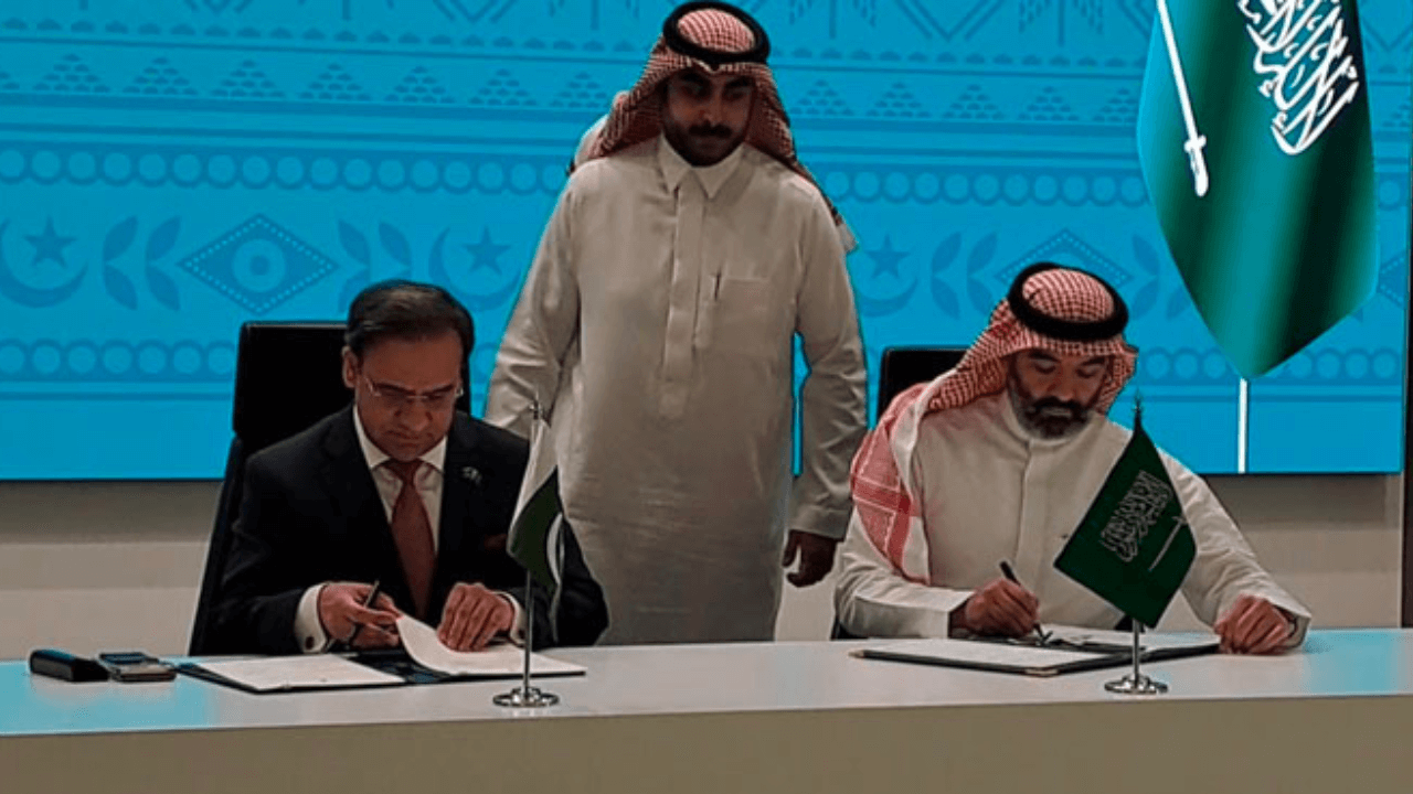 Saudi Arabia Pakistan sign MoU