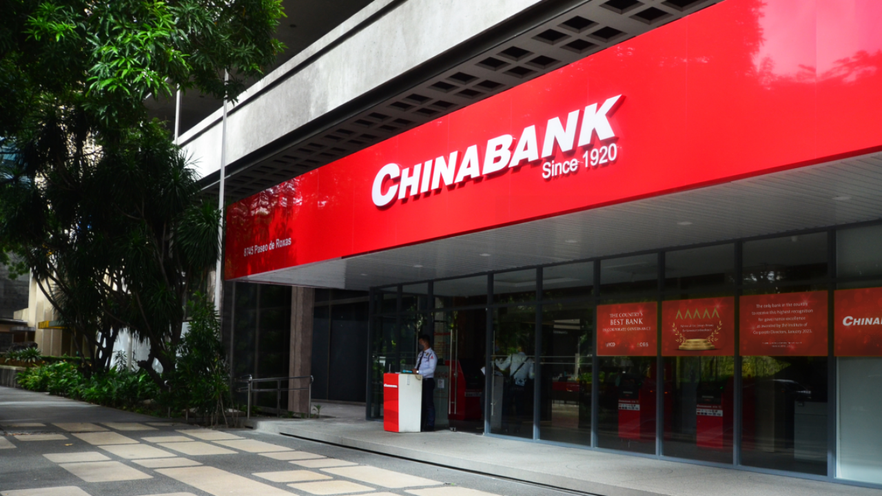 bank partners with Genesys