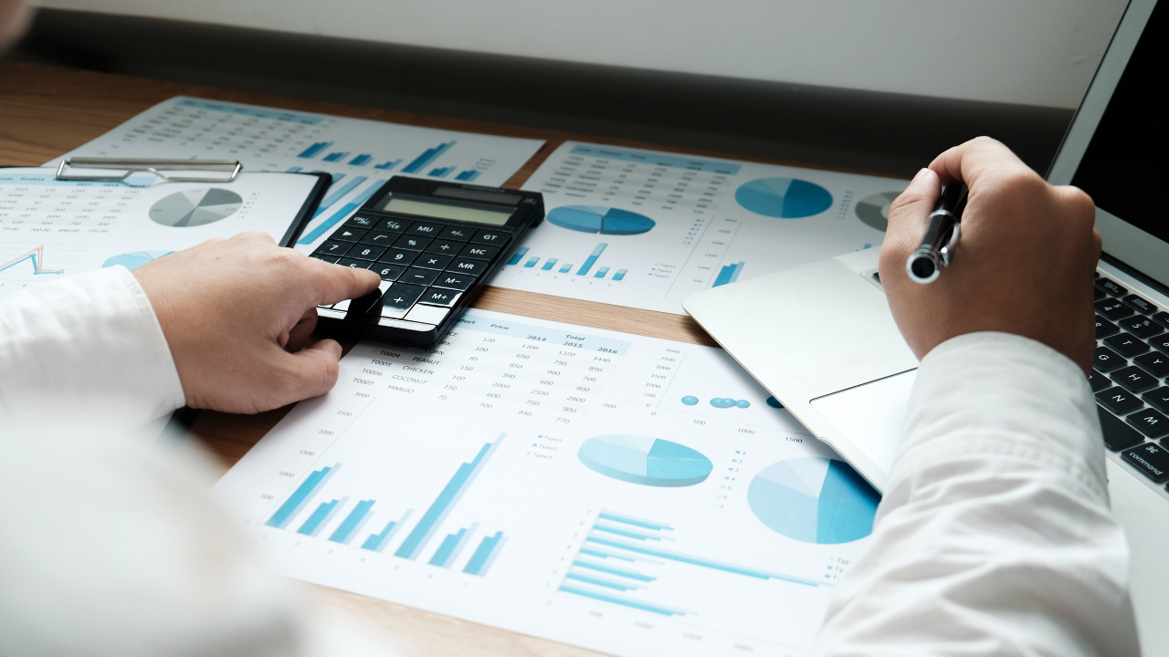 Outsourcing boosts women accountants India