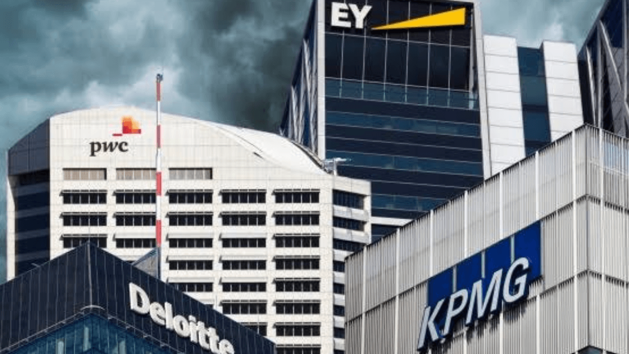 Big 4 accounting firms pay