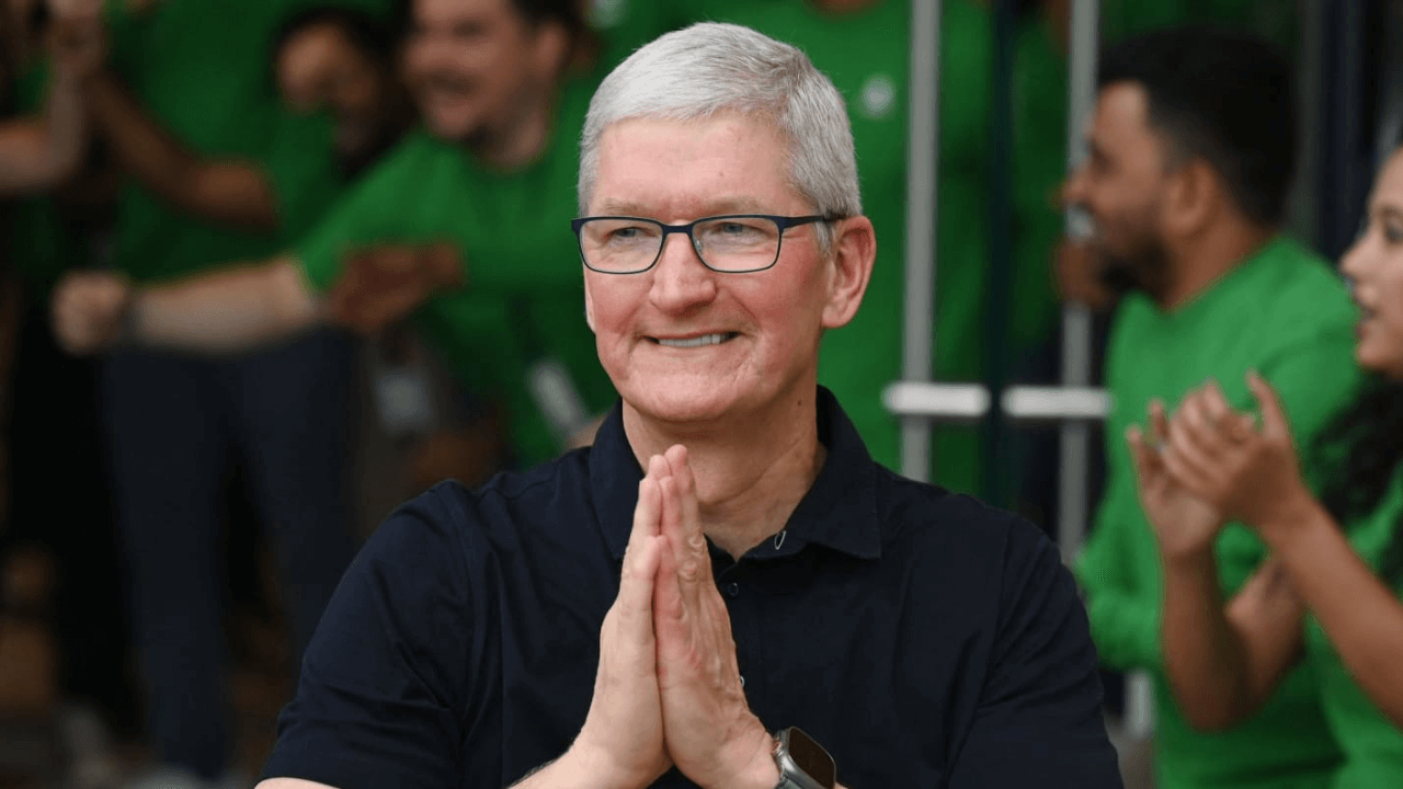 Apple CEO highlights India