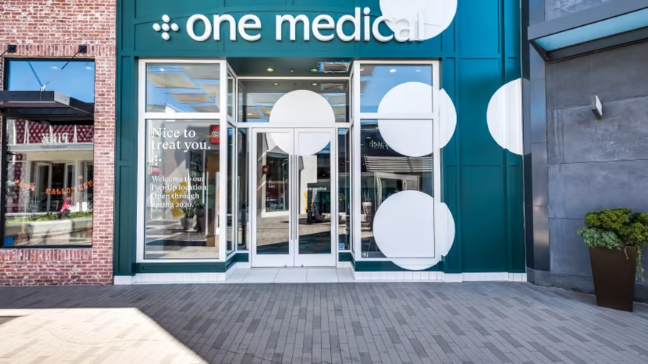 amazon-one-medical-ai-patient-care