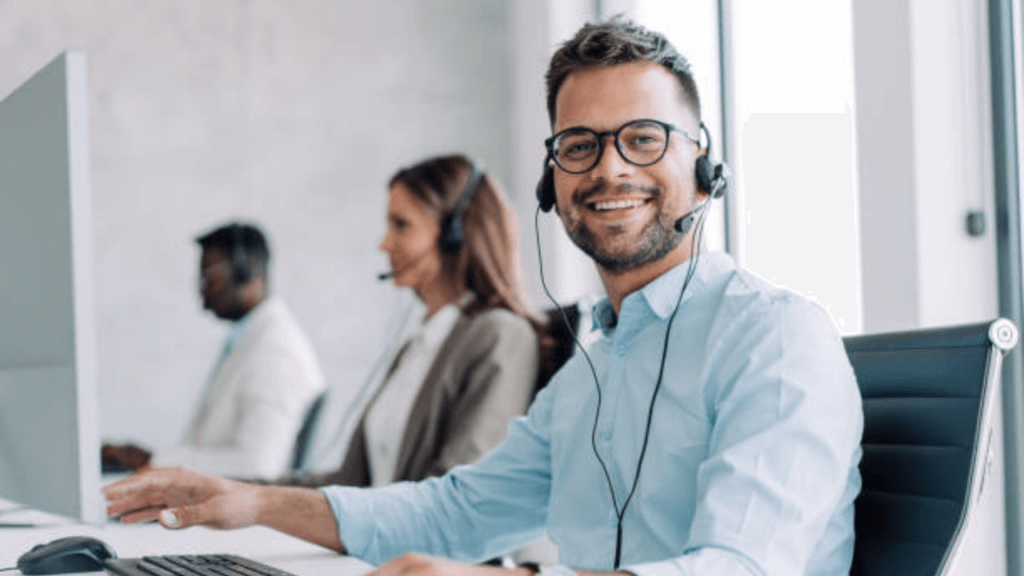 Cost-cutting, GenAI propel contact center outsourcing: ISG