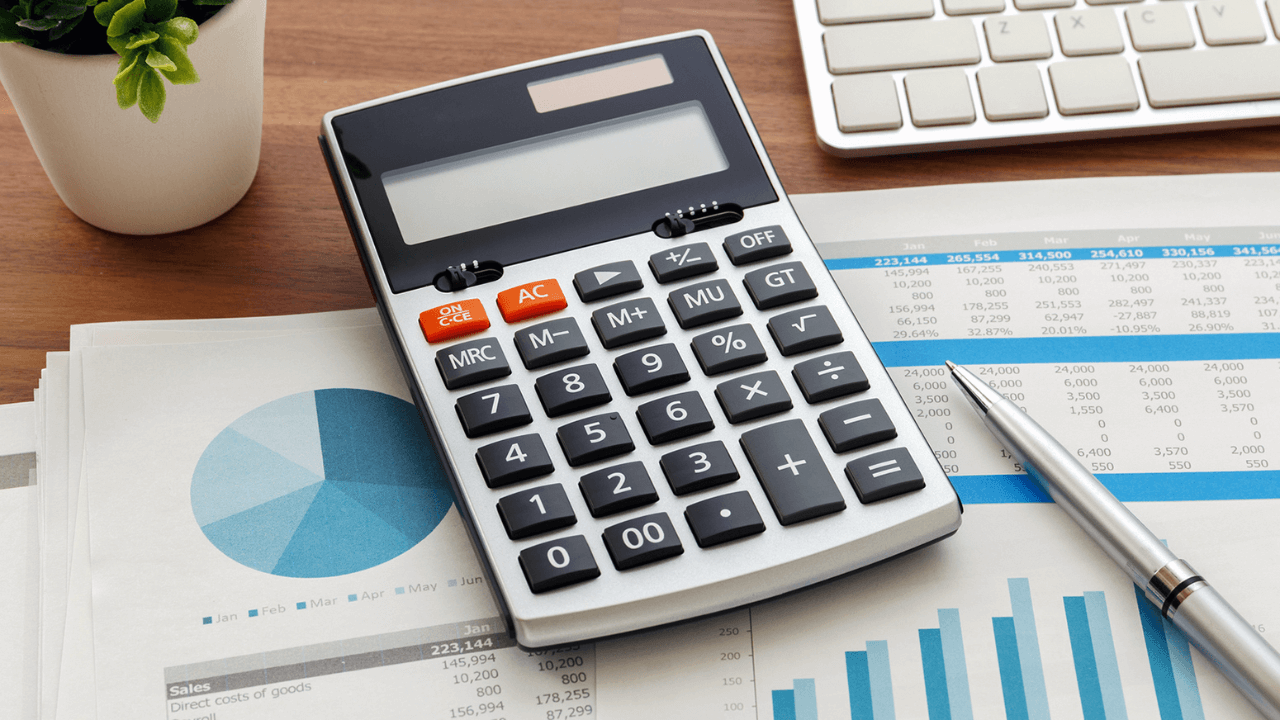 us-endowments-foundations-outsource