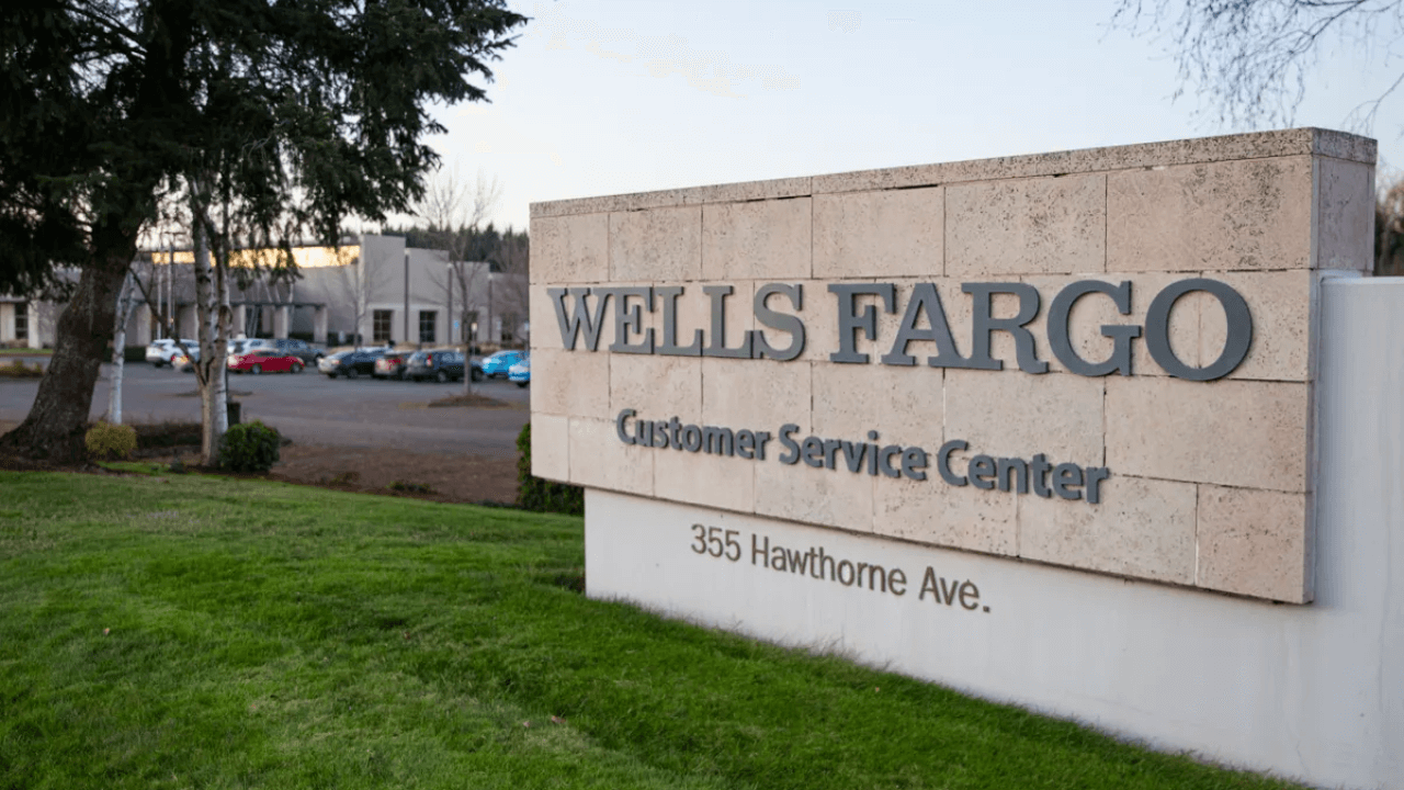 wells-fargo-to-close-oregon-call-center
