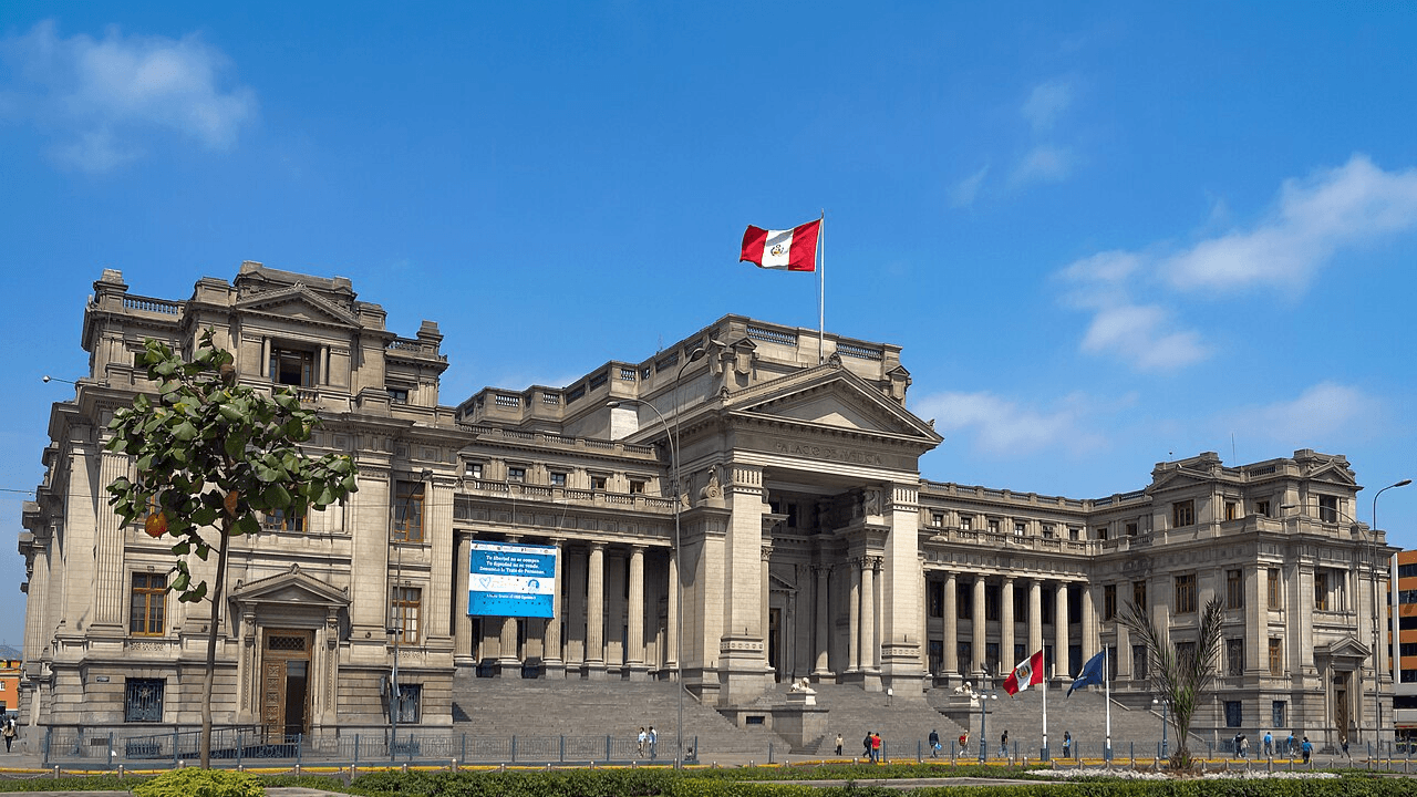 Peru Supreme Court strikes down outsourcing restrictions