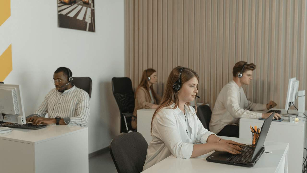 AI agent governance becomes boardroom risk for contact centers