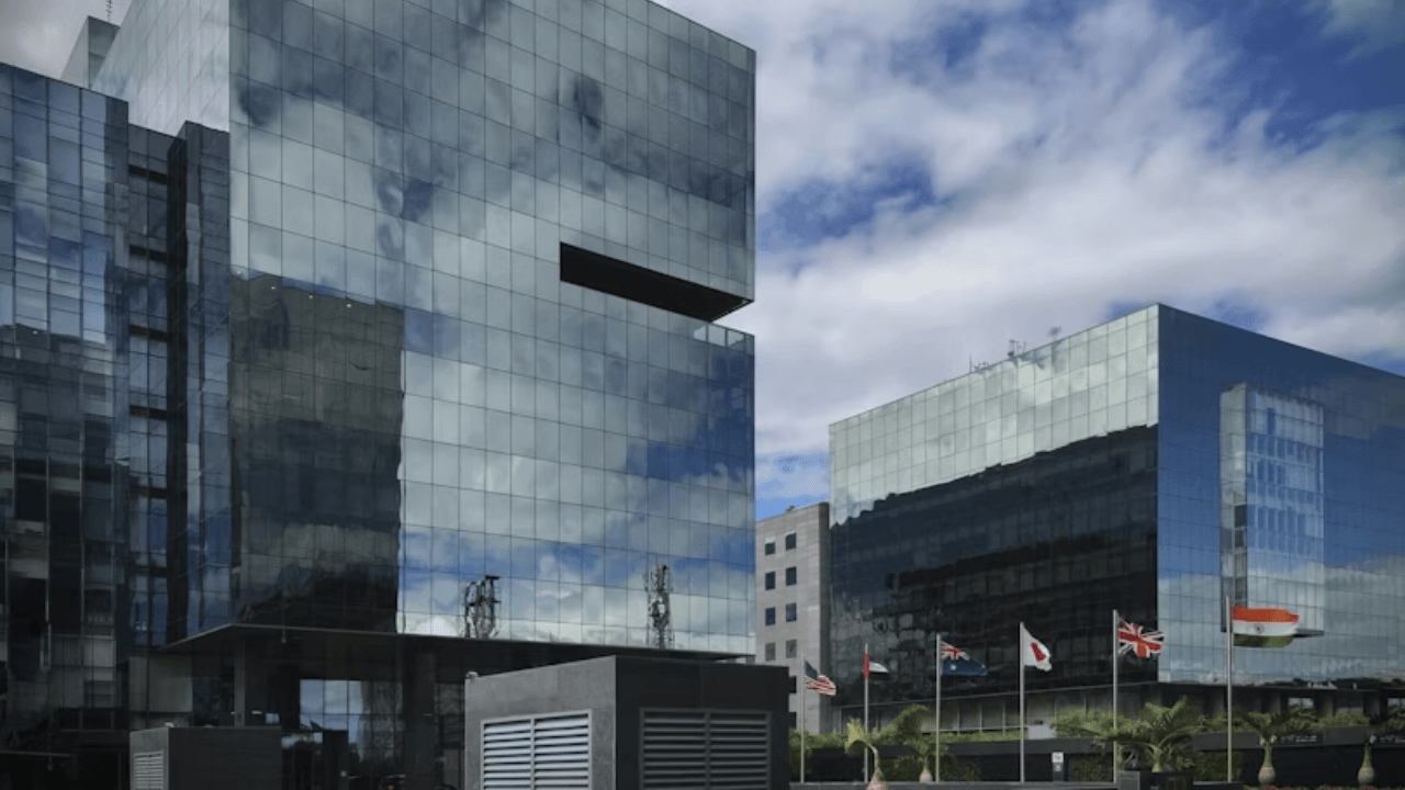 Multinational back offices squeeze India's IT services industry