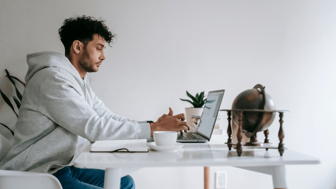 Hybrid work has the worst satisfaction scores of any work model