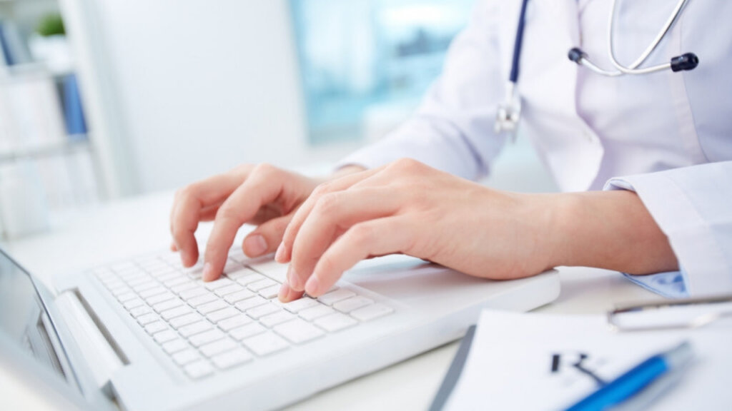 Health systems ease up on IT layoffs